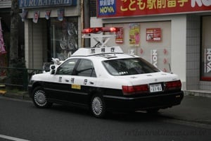 Carro de Polícia Japonês