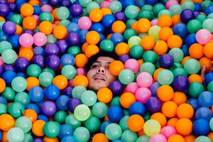 Bolas Coloridas - Jogos - Geniol