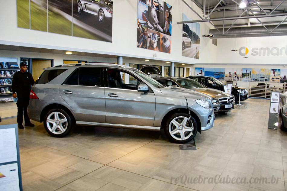 Exposição da Mercedes - Quebra-Cabeça - Geniol